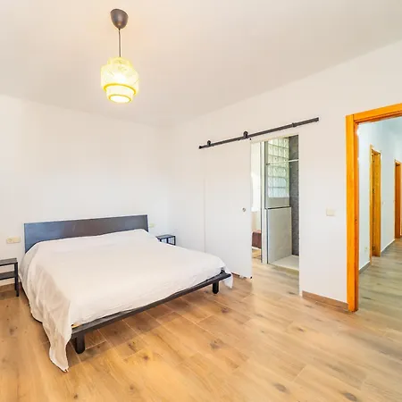 Holiday home Cubo's The Secret Almogia Mountain View